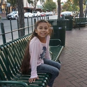 Meet your Posher, Julia